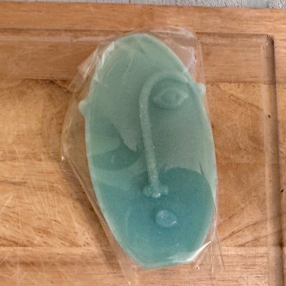 SOAP BOX $20 for 5 LBS of PREMIUM SOAPS W/CLAYS, ESSENTIAL OILS, NATURAL INGRED. - Picture 12 of 17